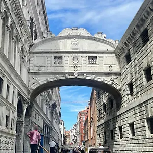 Appartement Ca' Ai Sospiri, Venise